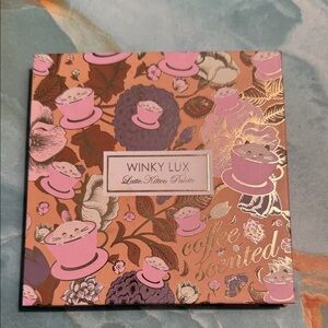 WINKY LUX Latte Kitten Eyeshadow Palette - coffee inspired shadows